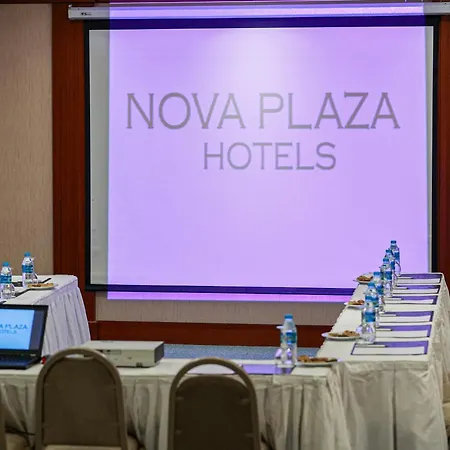 Nova Plaza Park