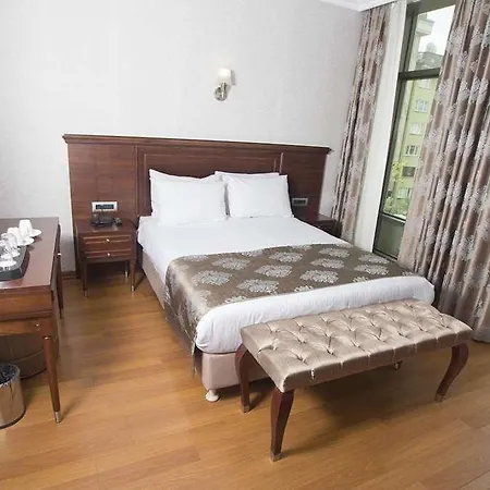 ホテル Taksim Park 4*