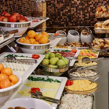 Taksim Park 4*
