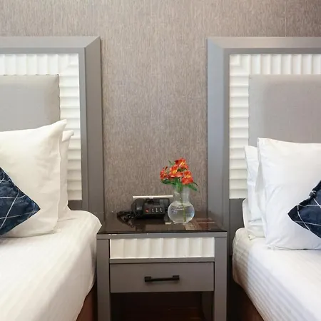 Nova Plaza Park Hotel