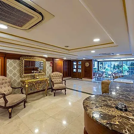 Taksim Park Hotel 4*