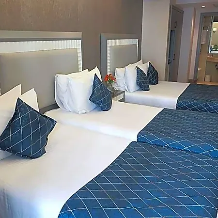 Taksim Park 4*