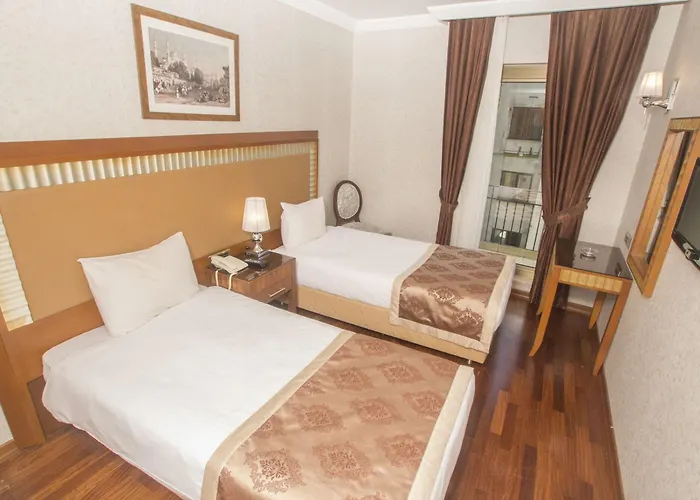 Taksim Park Hotel 4*