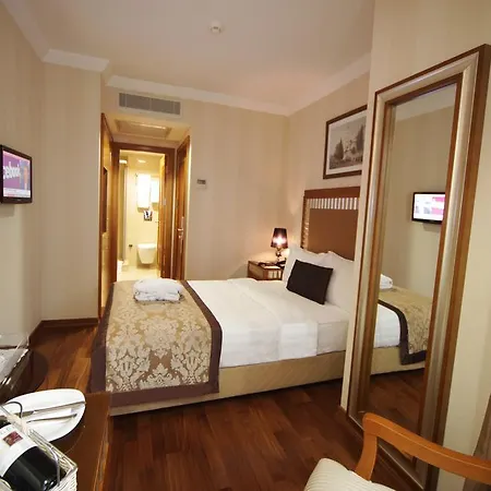 Taksim Park 4* Istanboel